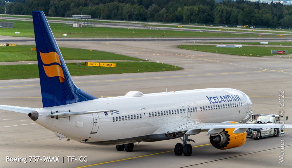 Boeing 737-9MAX | TF-ICC