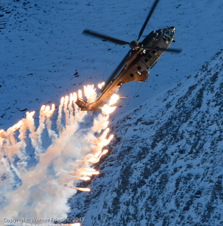 Eurocopter AS532UL Cougar Mk1