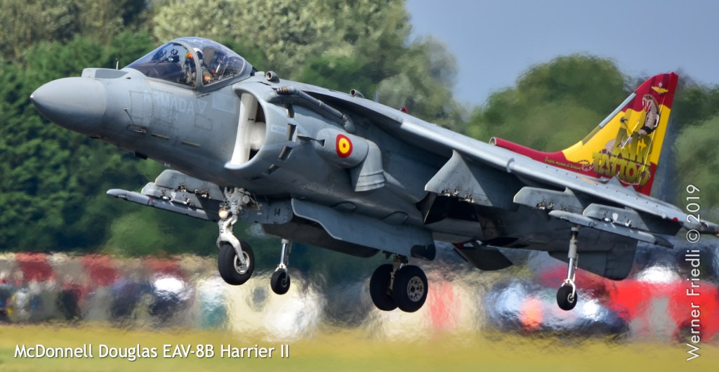 McDonnell Douglas EAV-8B Harrier II