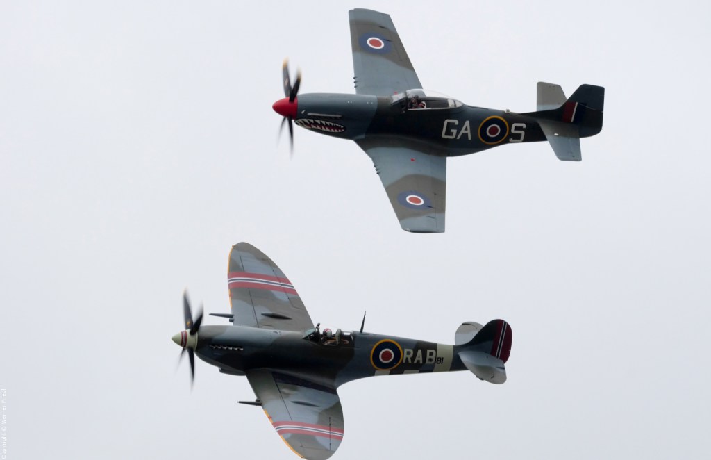 Mustang und Spitfire