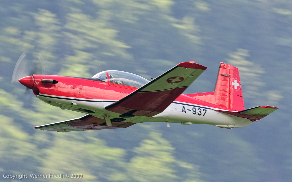 Solist des PC-7 Teams