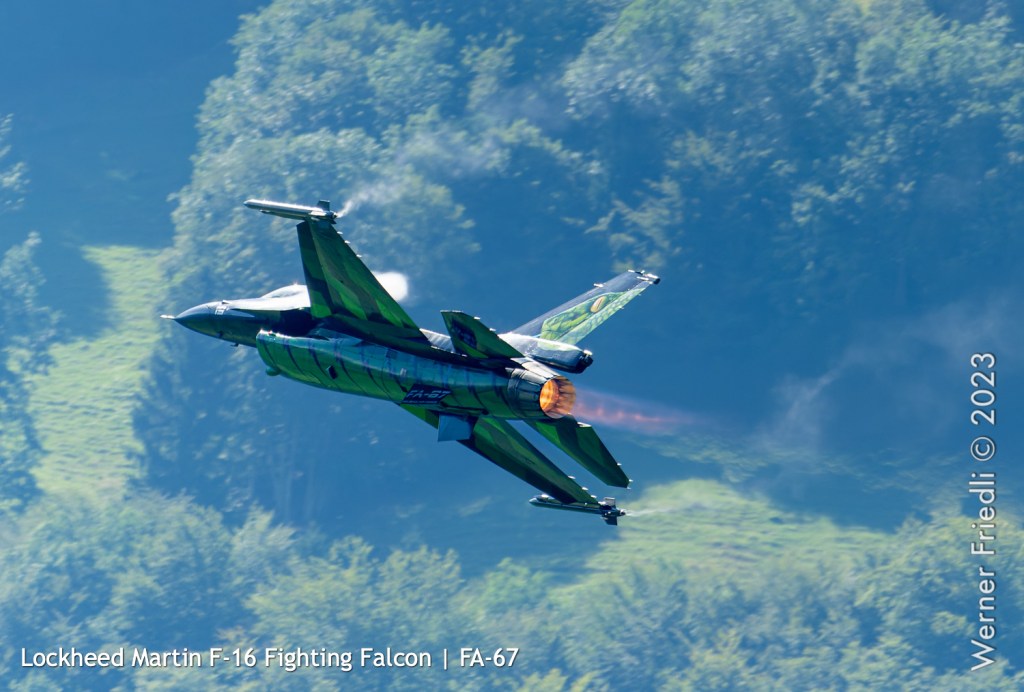 Lockheed Martin F-16 Fighting Falcon | FA-67